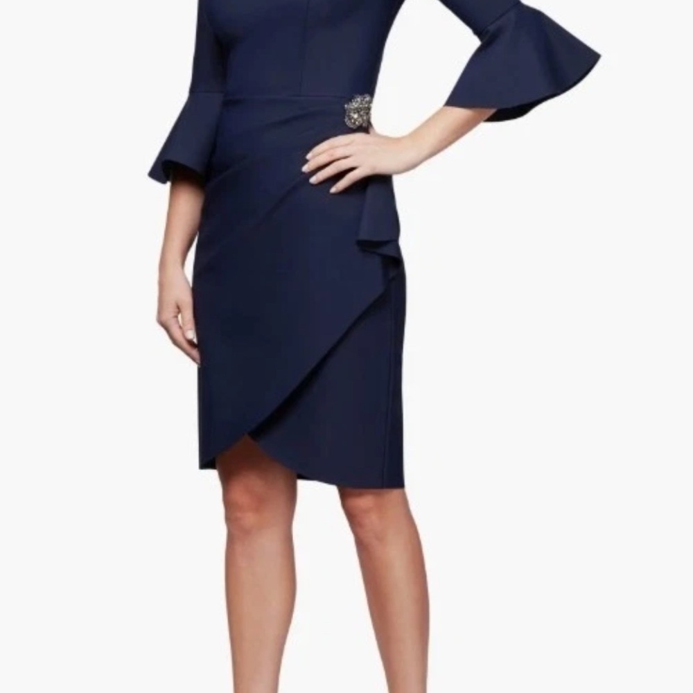 Alex Evenings Navy Sheath‎ Dress Cocktail, 3/4 Bell Sleeve, Knee Length, Sz 4 - Picture 4 of 12